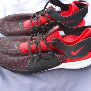 Nike Flex Contact Running Shoes WORN ONCE
